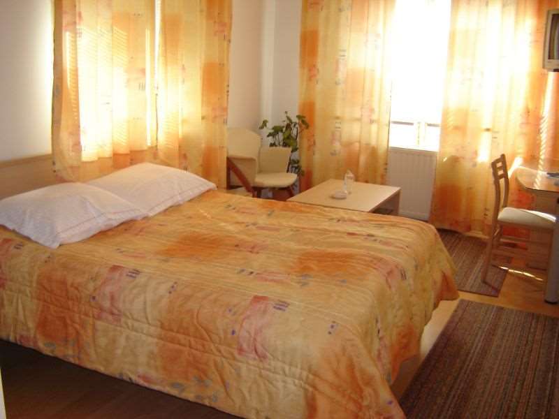 Hotel Hecco Saraievo Quarto foto